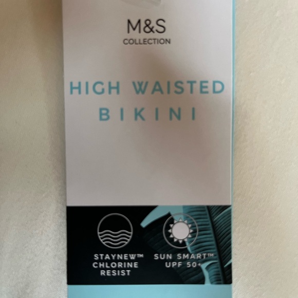 NWT - Print bikini with bandeau top and high-waisted bottoms. - Picture 7 of 10